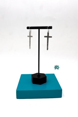 Avery Earrings - Preorder