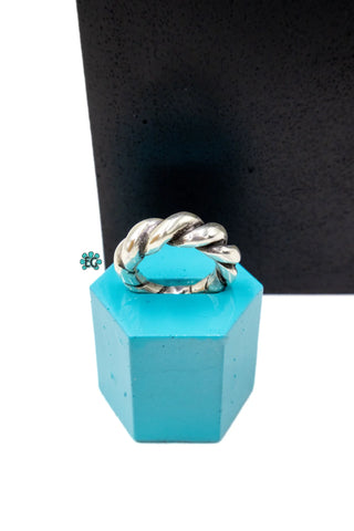 Hugo Ring - Preorder