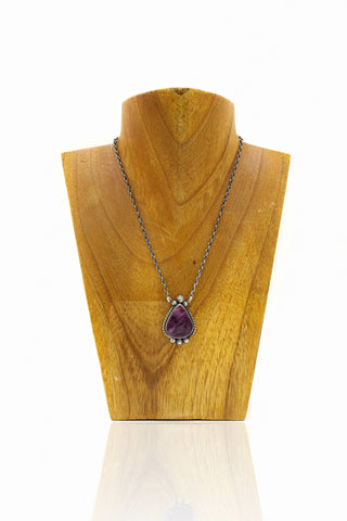 Aubrie Necklace - Purple Spiny Oyster