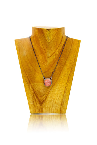 Lucca Necklace - Red Spiny Oyster